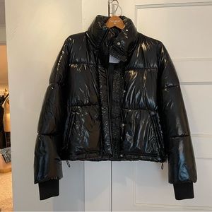 GapFit shiny black puffer, size small.  Elastic cuffs, cinch string at waist